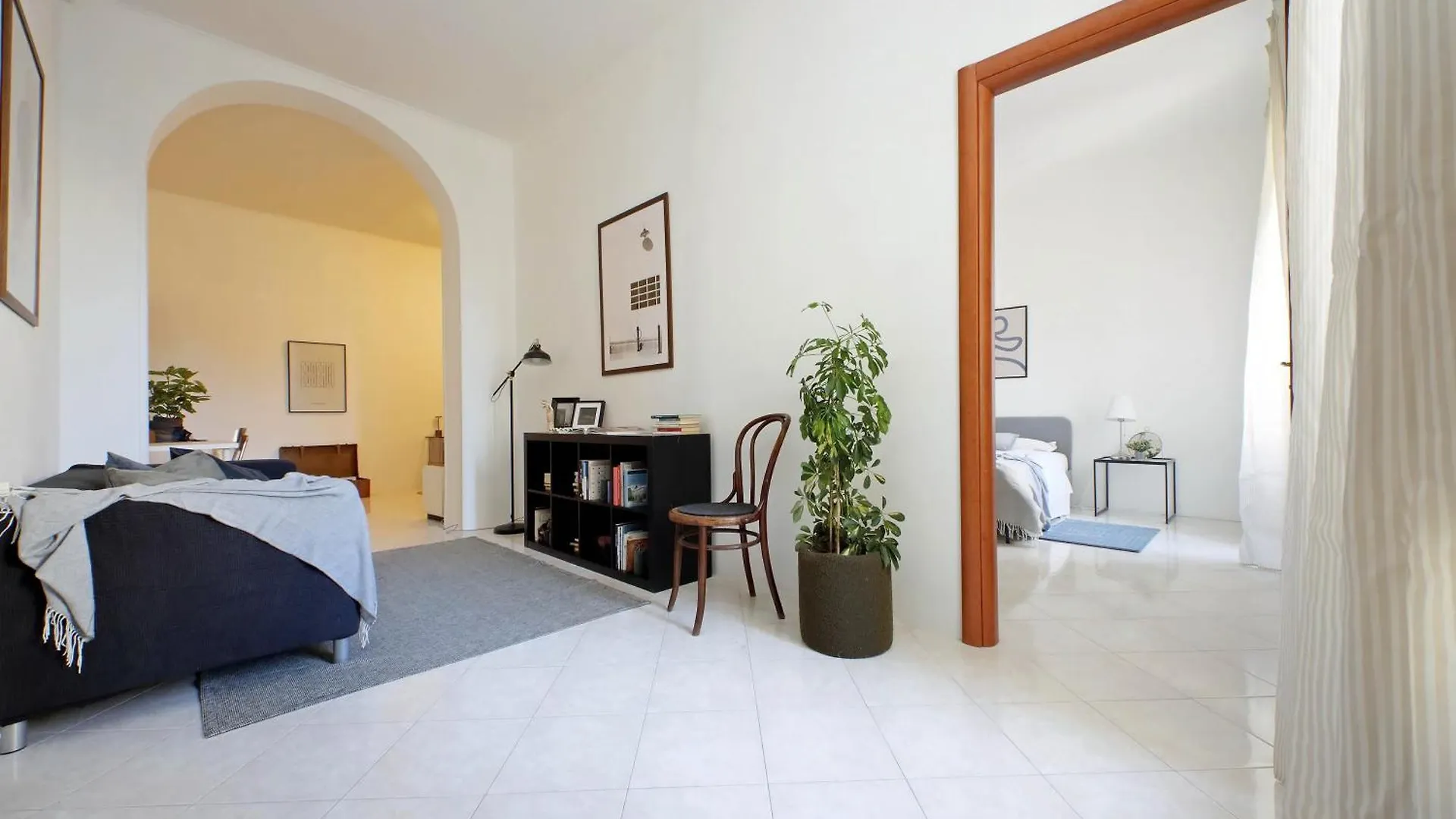Giant Cola Di Rienzo Apartment Rome Italy